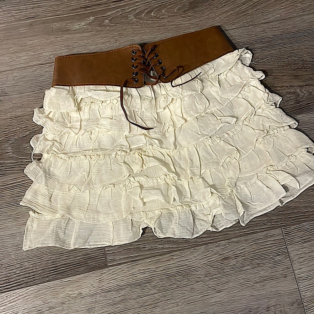 Ruffle Mini Skirt W/ Belt